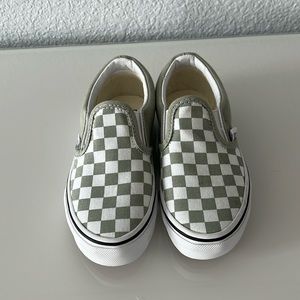 Little kid vans *brand new* *never worn*